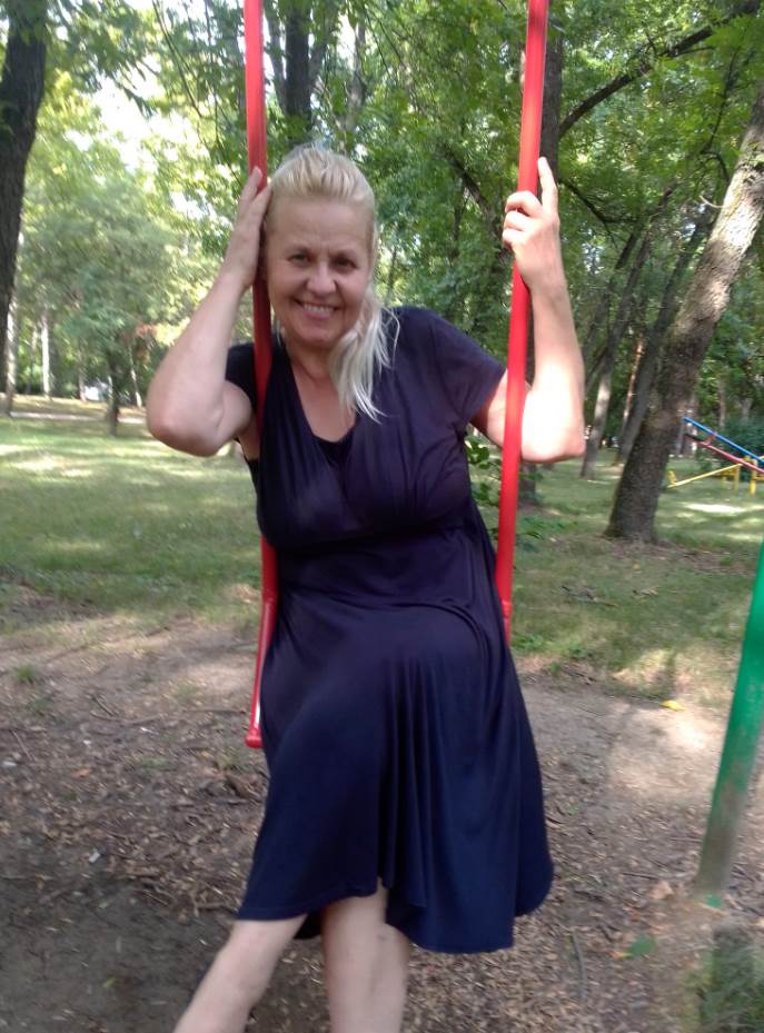 Kako danas izgleda Lepa Lana koja je pevala o vanzemaljcu