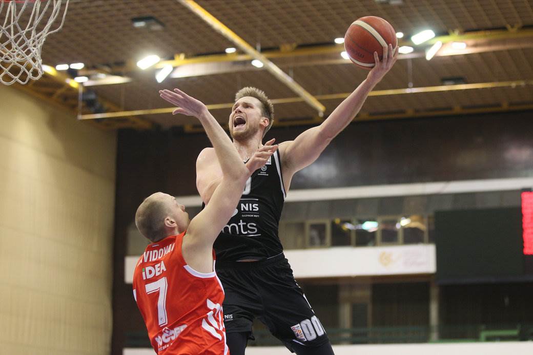 partizan zvezda polufinale kup radivoja koraca poslednji napad pejdz lazic