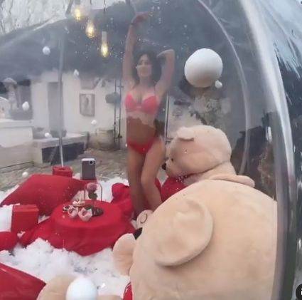 stanija dobrojevic donji ves guza grudi seksi