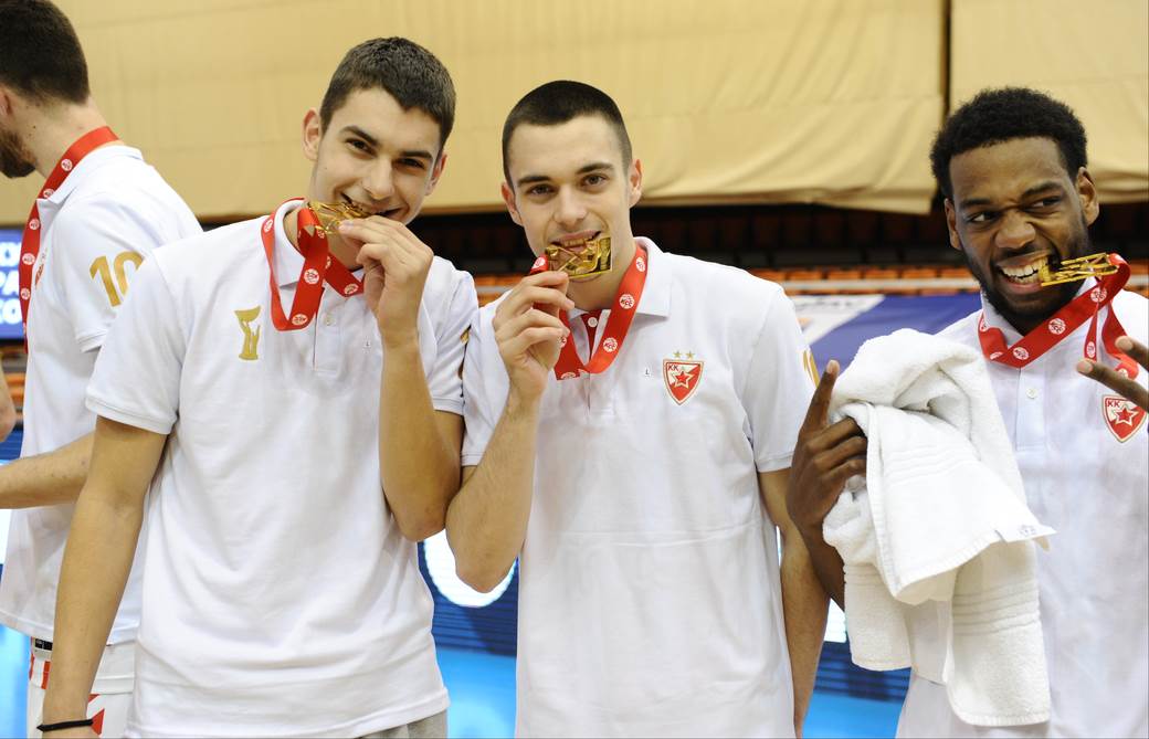 crvena zvezda osvojila kup radivoja koraca 2021