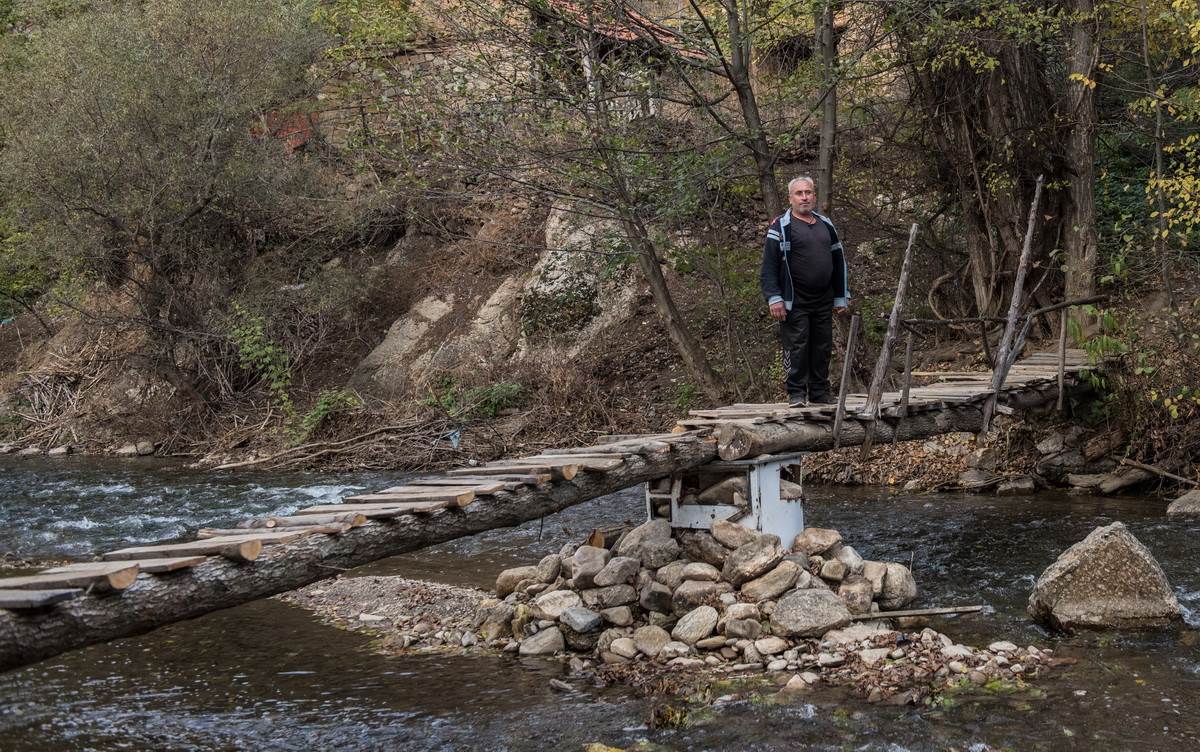 darko arsovski bolestan decak bujanovac selo starac decja paraliza