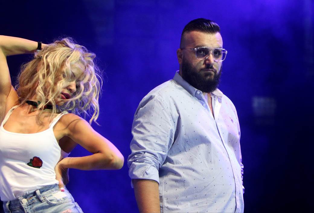 Istina o devojkama Bube Korelija