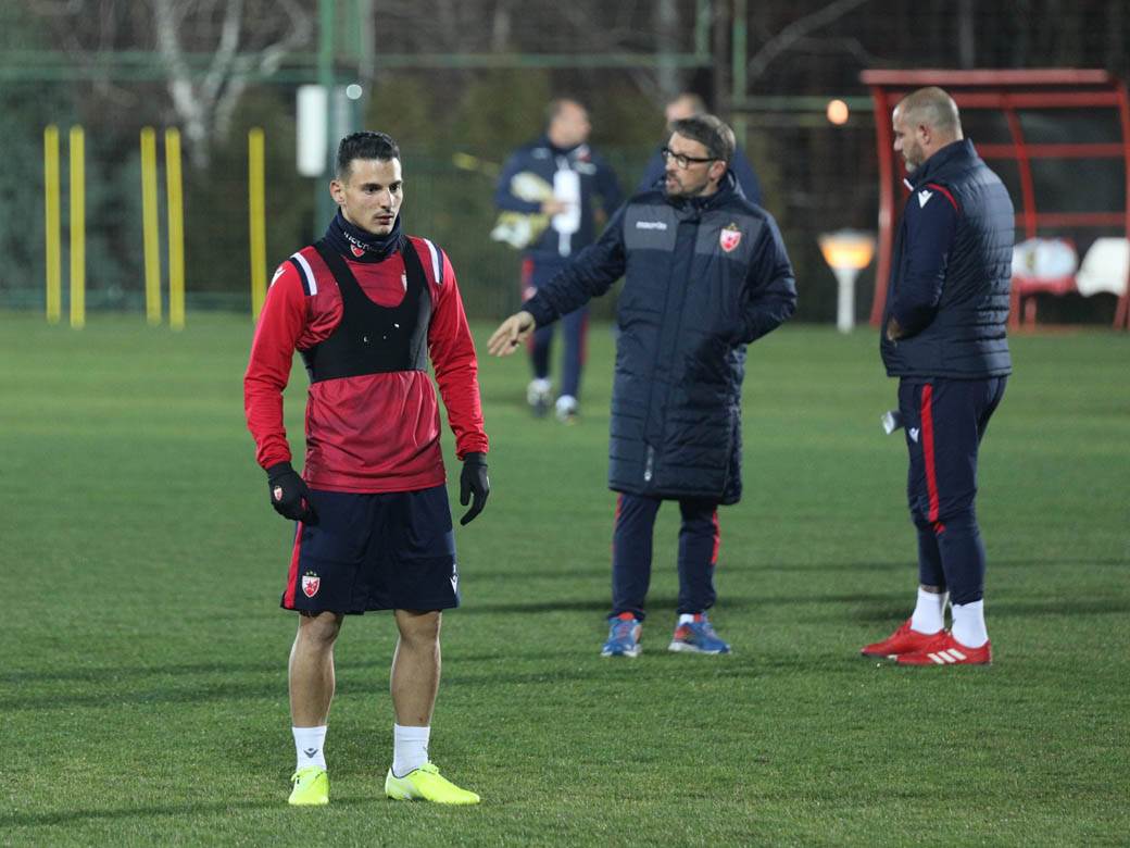 crvena zvezda milan trening marakana dejan stanković