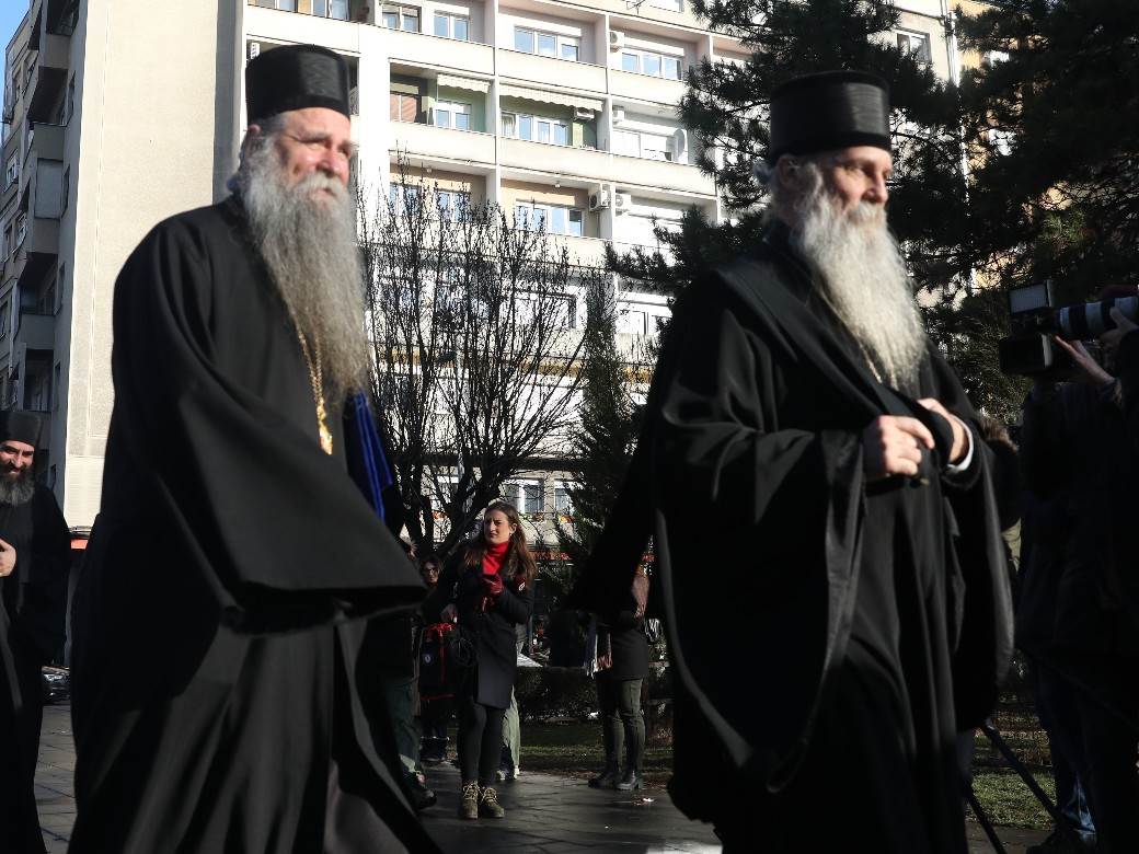 srpska pravoslavna crkva izbor novog srpskog patrijarha otac matej manastir sisojevac izvlaci ime