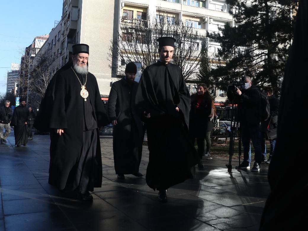 srpska pravoslavna crkva izbor novog srpskog patrijarha otac matej manastir sisojevac izvlaci ime