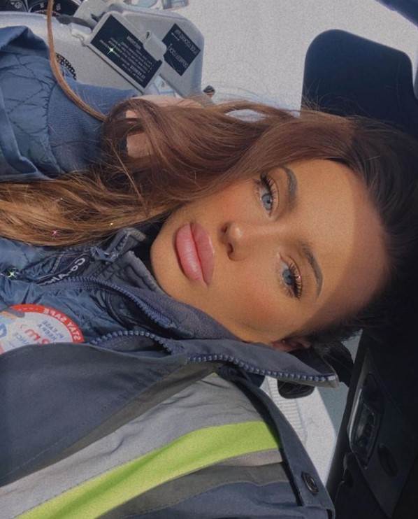 devojka vozi autobus posao zene muskarci muski posao