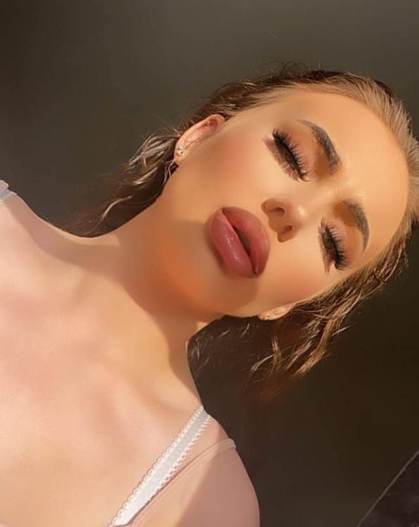 devojka vozi autobus posao zene muskarci muski posao