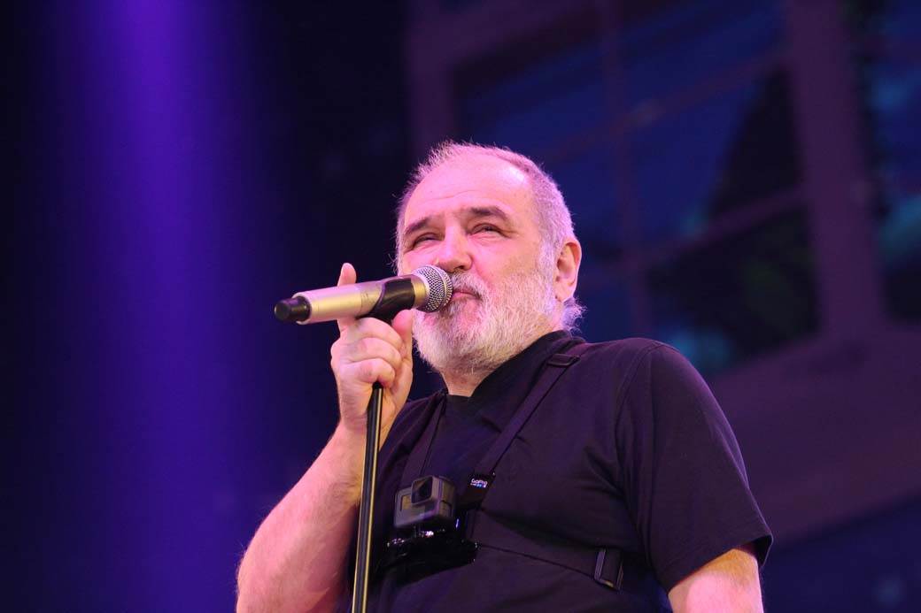 djordje balasevic umro preminuo dino merlin oprostaj