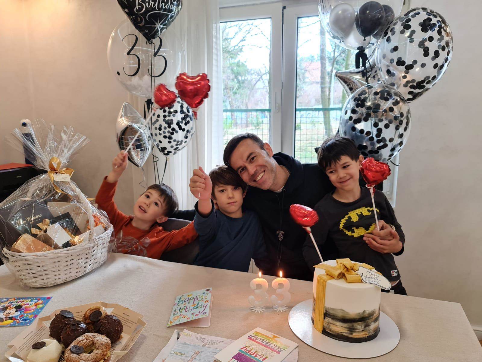 bibars natho 33 rodjendan partizan torta slavlje fudbaleri