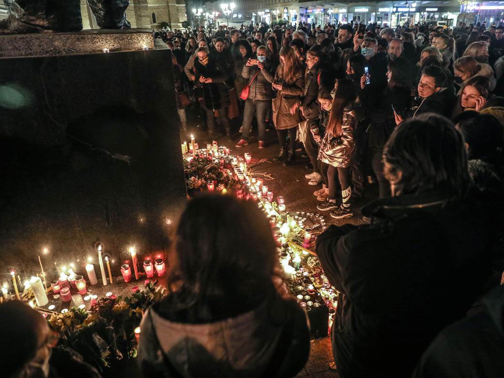 djordje balasevic umro poslednji koncert u novom sadu video