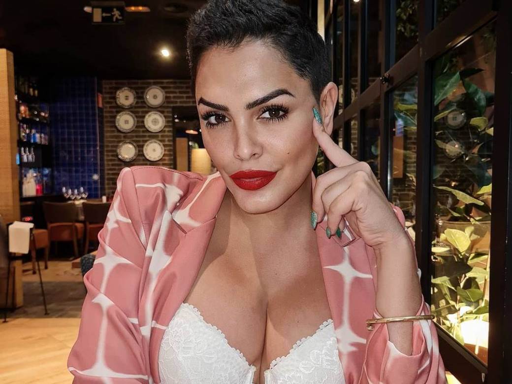 amor romeira transseksualka real madrid najlepsi igrac primere gej