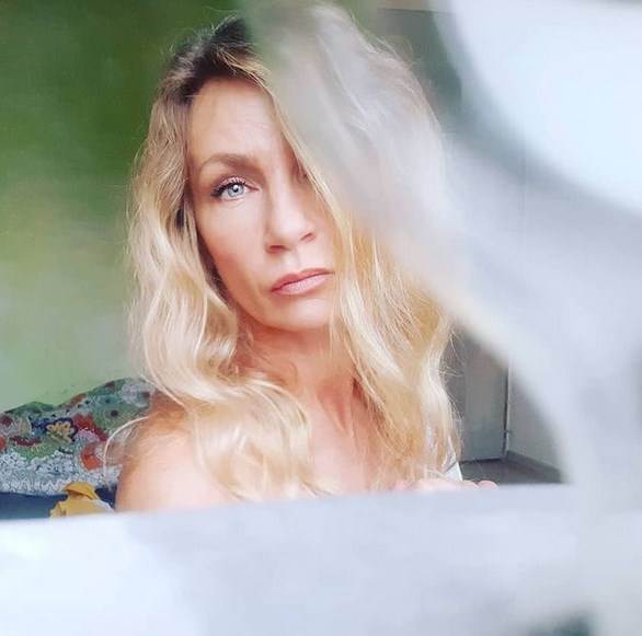 Tatjana Kecman, časna sestra iz Dare iz Jasenovca, u kupaćem