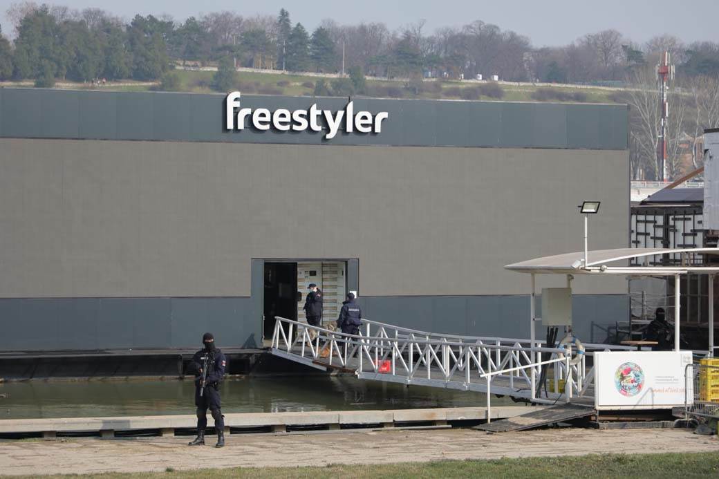 pretres splava fristajler