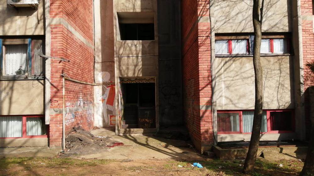 pronadjen les devojke na vidikovcu samoubistvo nesrecan slucaj pozarne stepenice fotografije