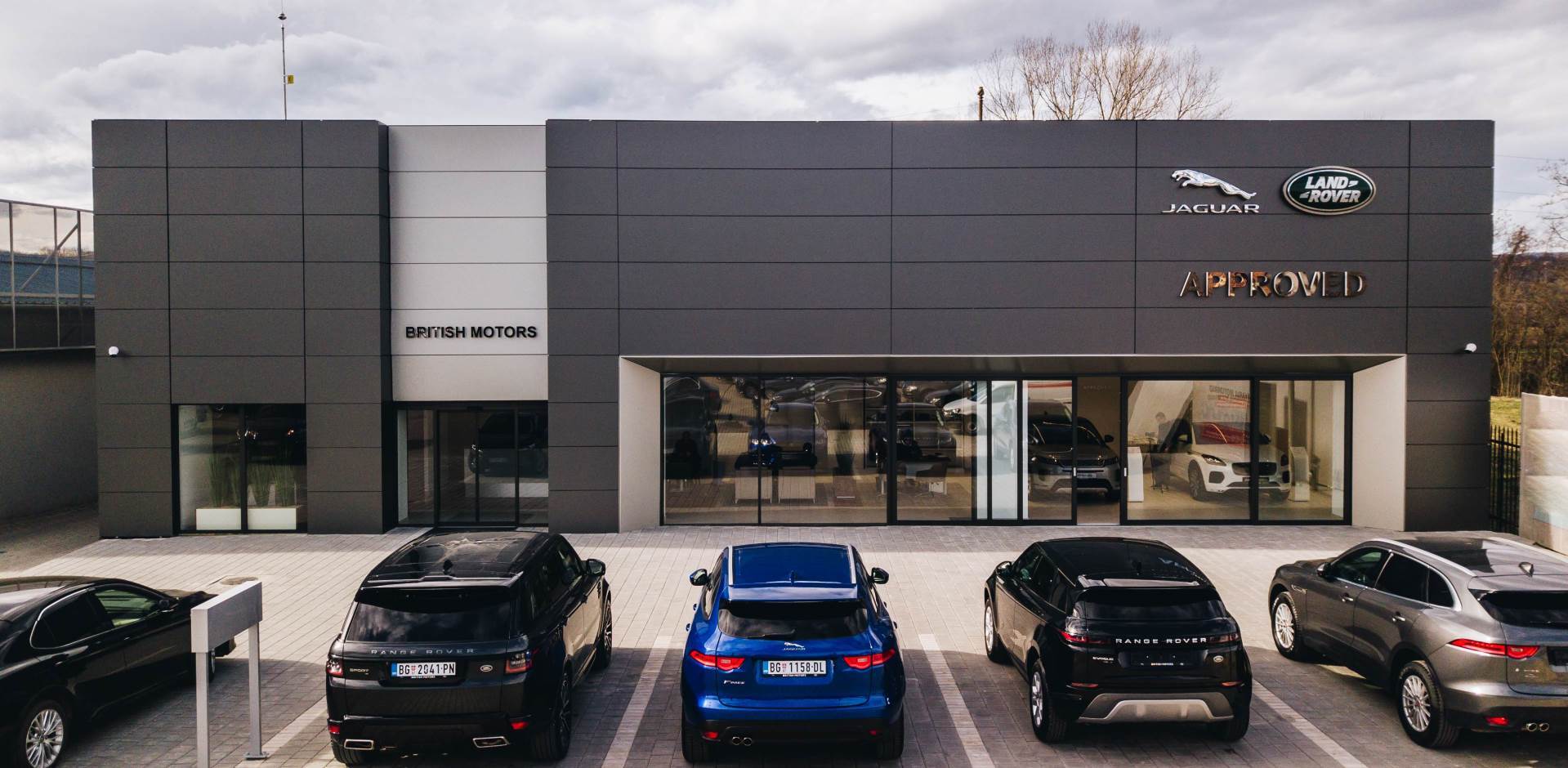 British Motors Zapad Cacak Jaguar Land Rover prodajno-servisni centar