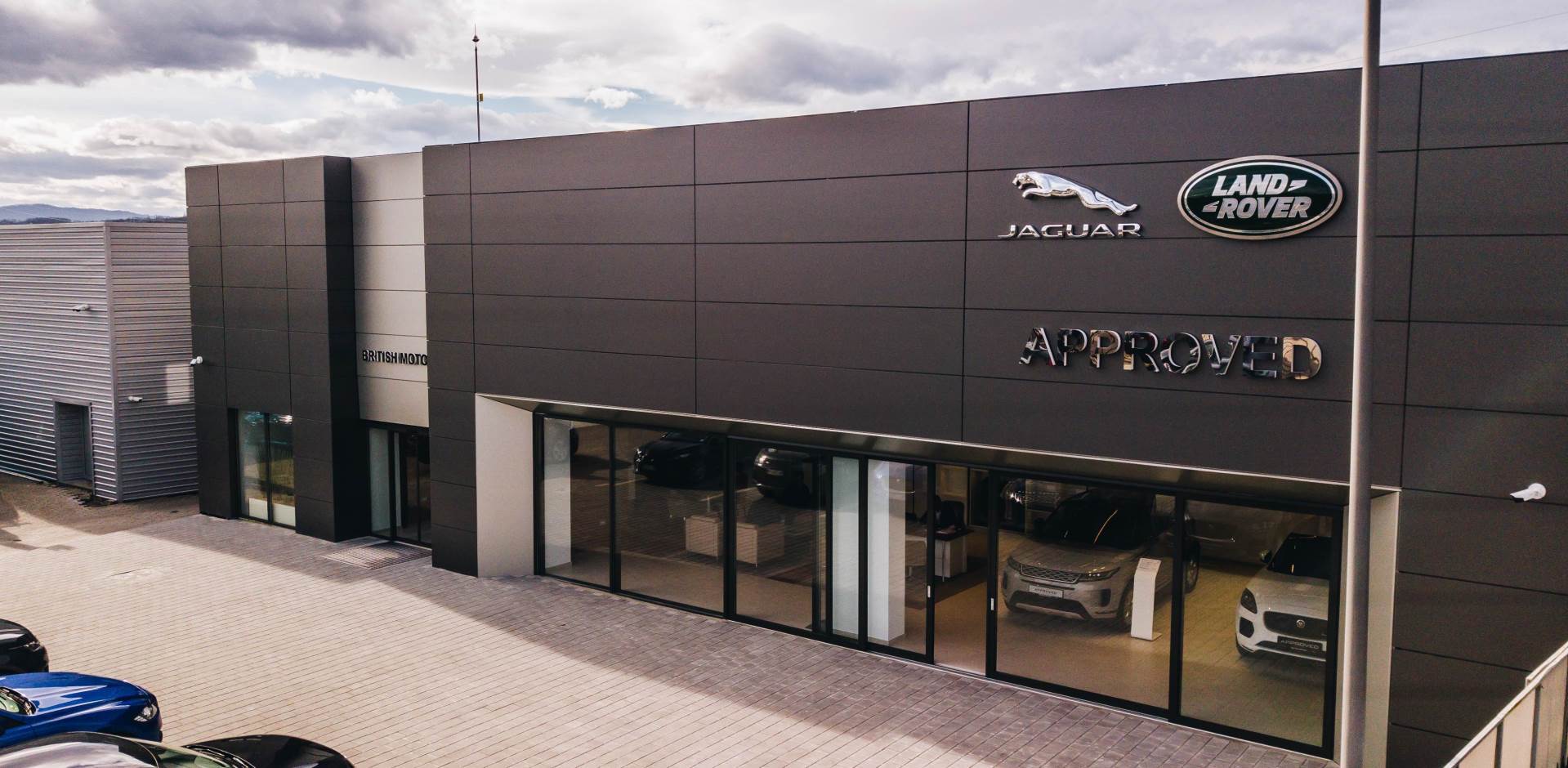 British Motors Zapad Cacak Jaguar Land Rover prodajno-servisni centar