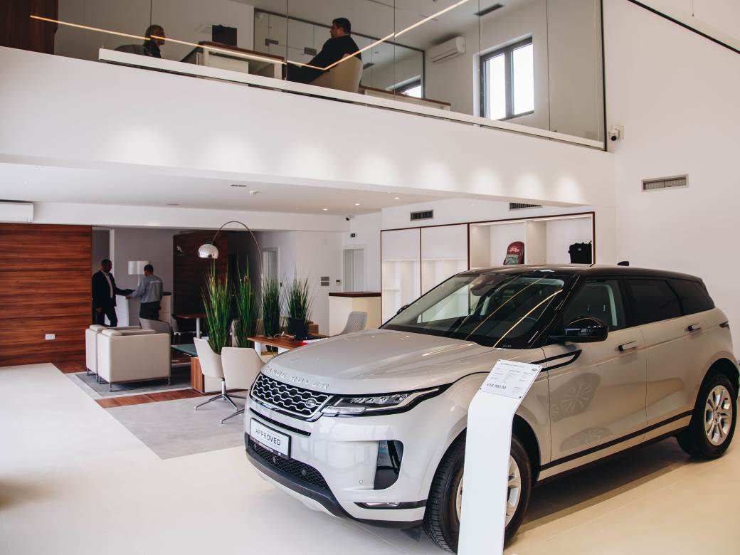 British Motors Zapad Cacak Jaguar Land Rover prodajno-servisni centar