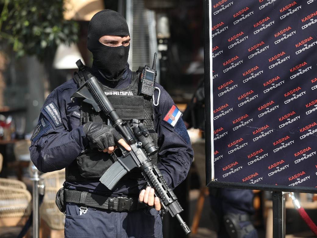 policija upala u kasinu aca bosanac pretres