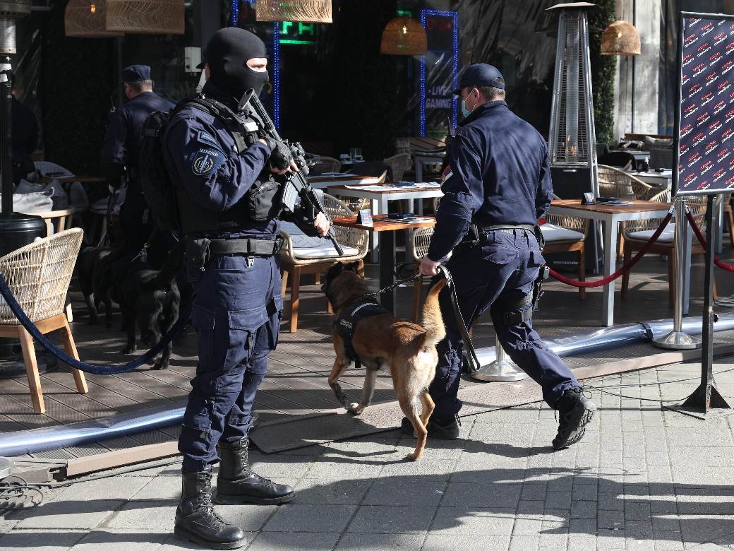 policija upala u kasinu aca bosanac pretres