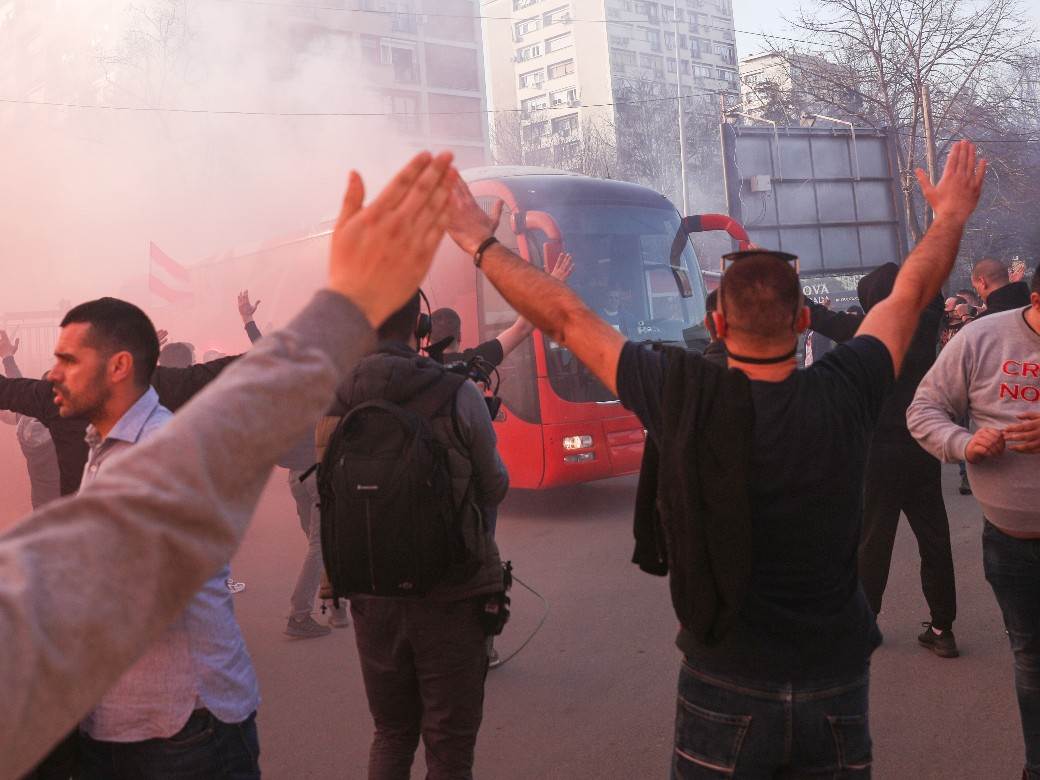 dejan stankovic korner milan pavkov milan zvezda trening delije fotografije video