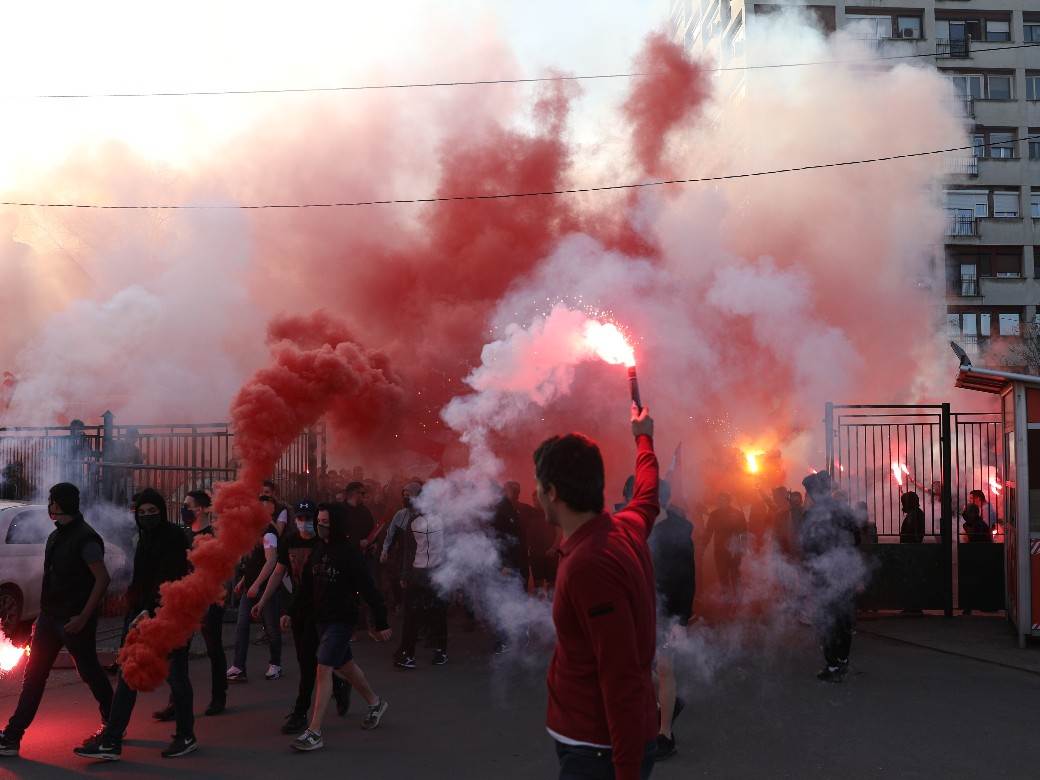 dejan stankovic korner milan pavkov milan zvezda trening delije fotografije video