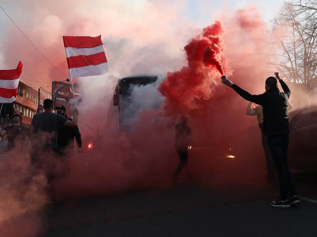 dejan stankovic korner milan pavkov milan zvezda trening delije fotografije video