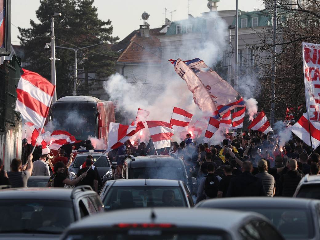dejan stankovic korner milan pavkov milan zvezda trening delije fotografije video
