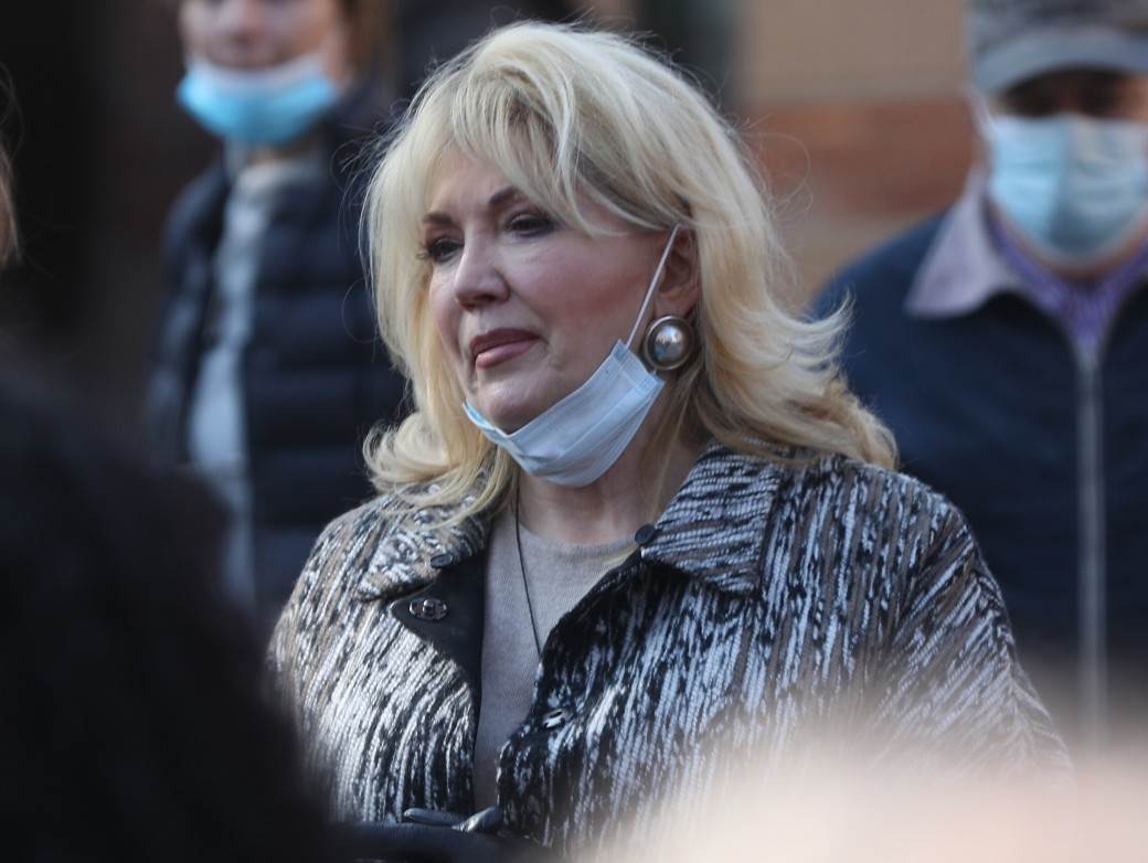 Suzana Mančić o zarađivanju u jeku slave