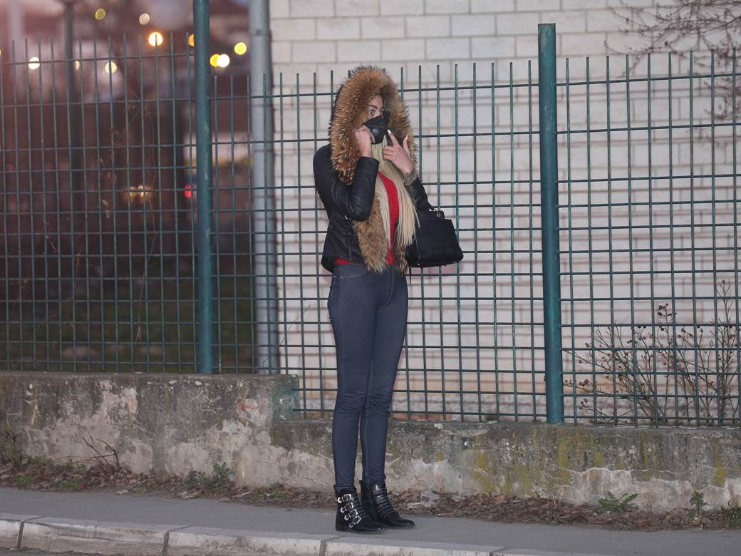 Tijana Ajfon objavila snimak iz Palate pravde, prate je tri advokata