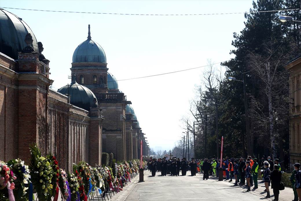 milan bandic gradonacelnik zagreba sahrana foto