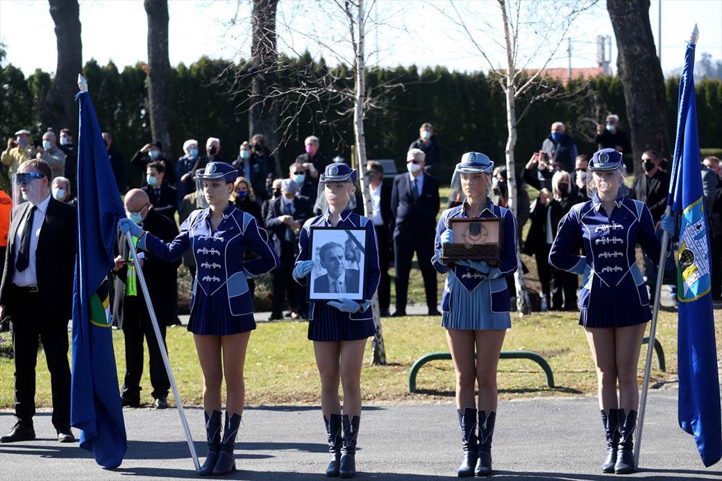 milan bandic gradonacelnik zagreba sahrana foto