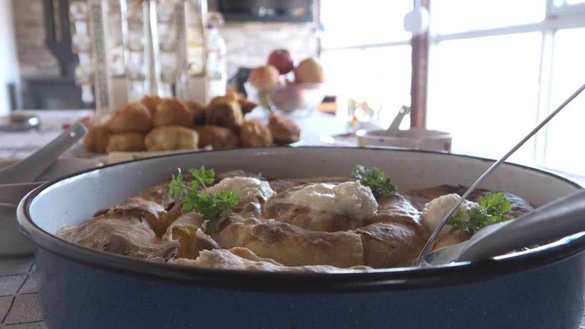 selo seoski turizam seoska teretana branje malina