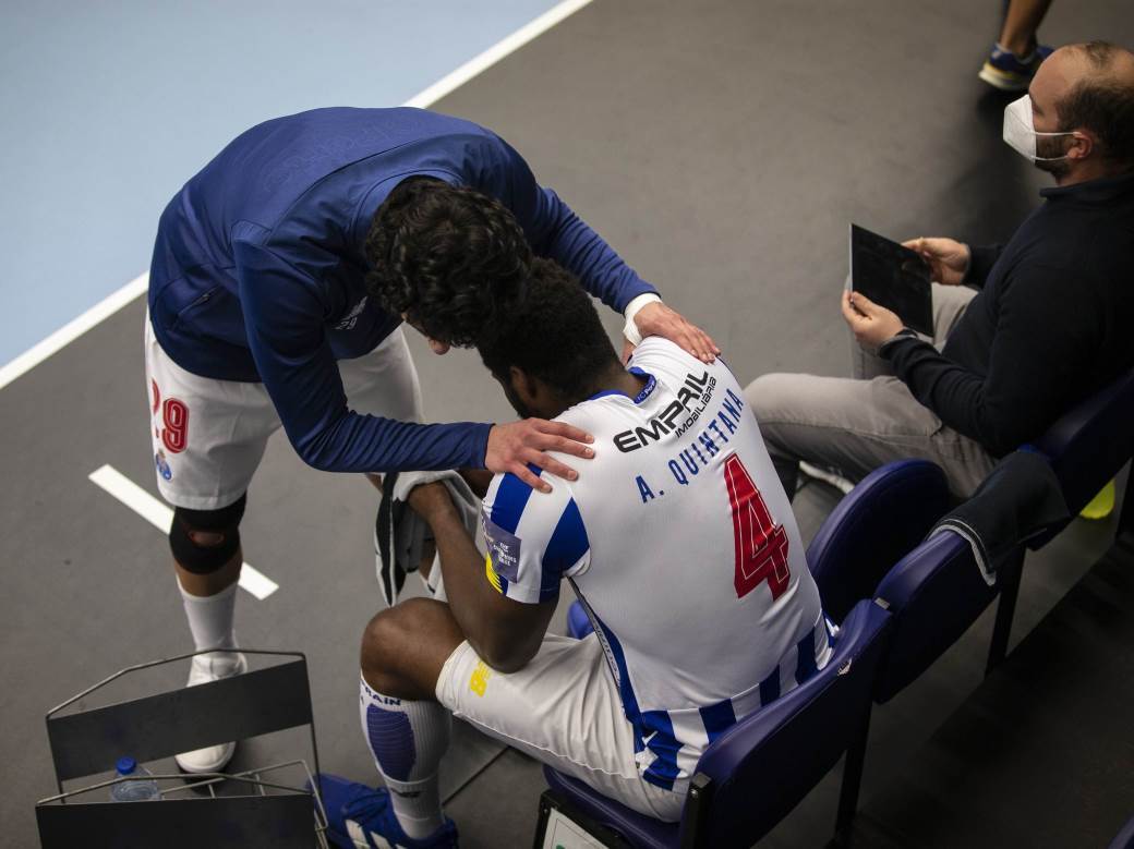 porto alfredo kvintana golman preminuo smrt koma oprostaj igraci placu rukomet