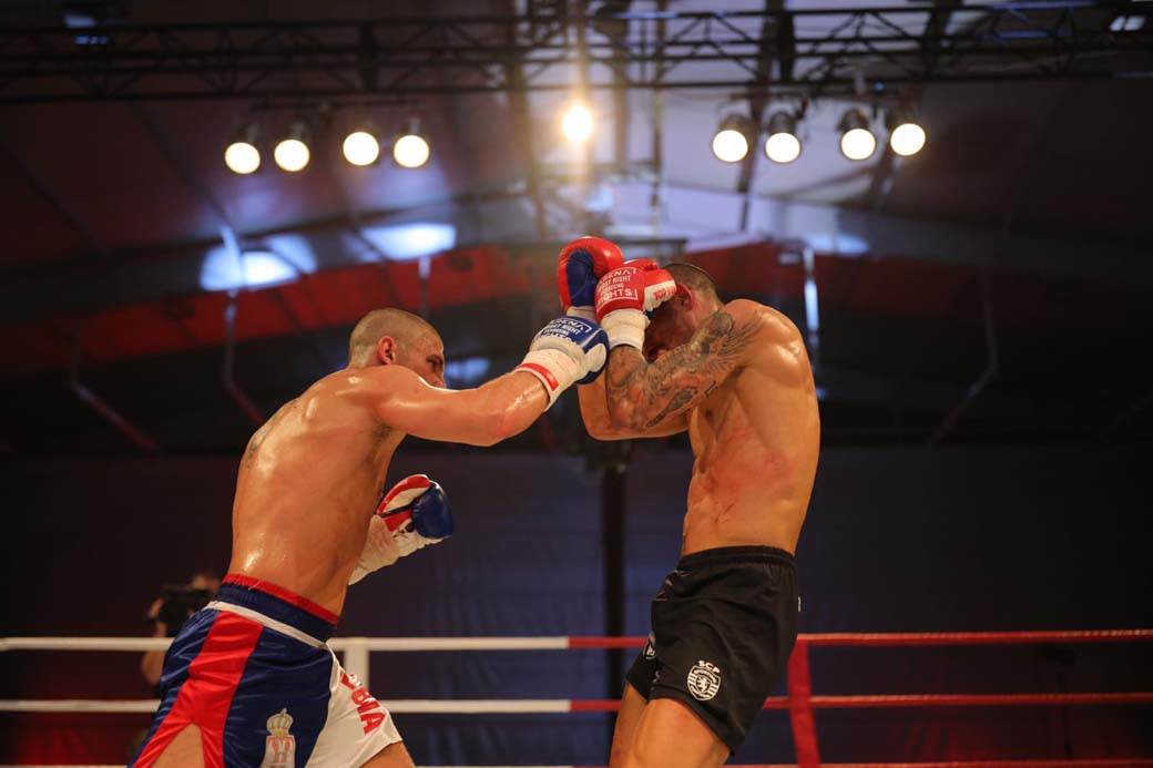 veljko raznatovic bogdana kik boks mec aleksandar konovalov