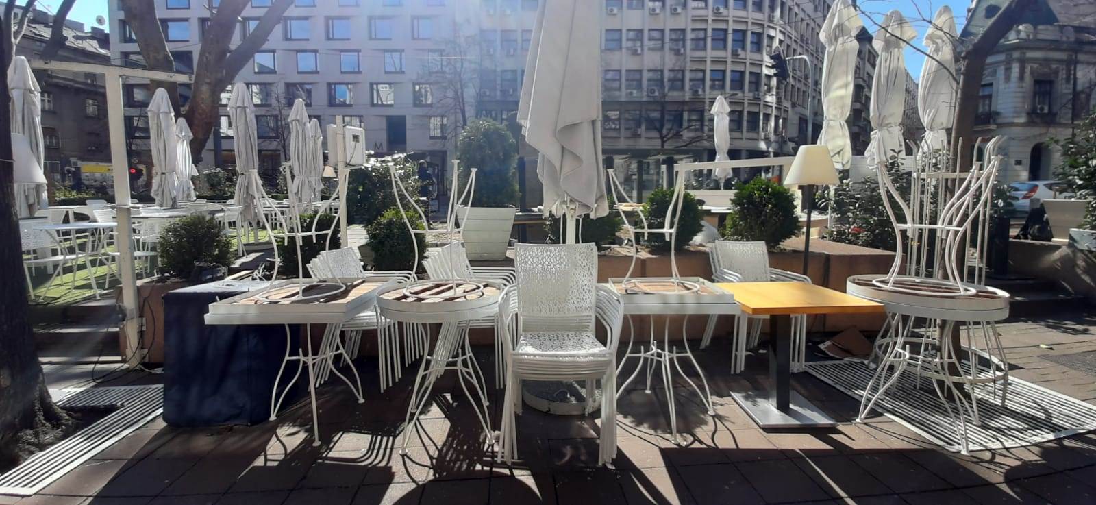 mere tokom vikenda 12 sati  fotografije