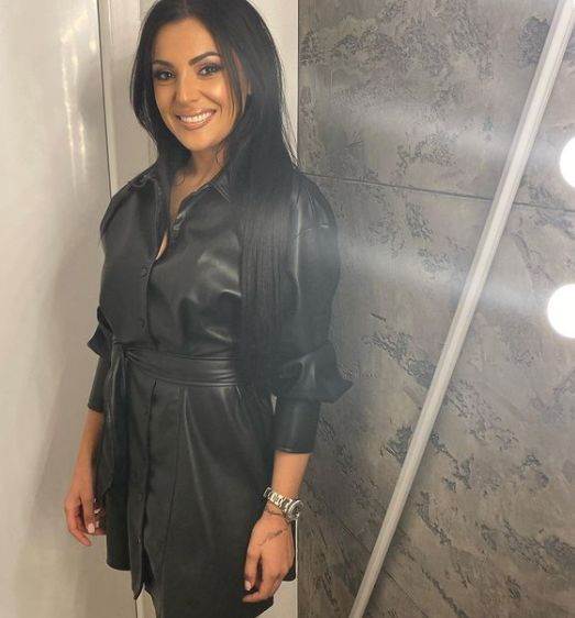 nadica ademov prozivke pevacice firmirana garderoba