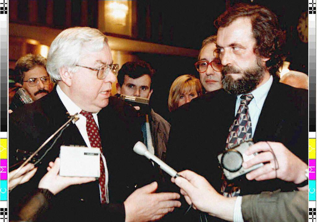 30 godina od 9 marta demonstracije miting protiv petokrake tv bastilja vuk draskovic spo