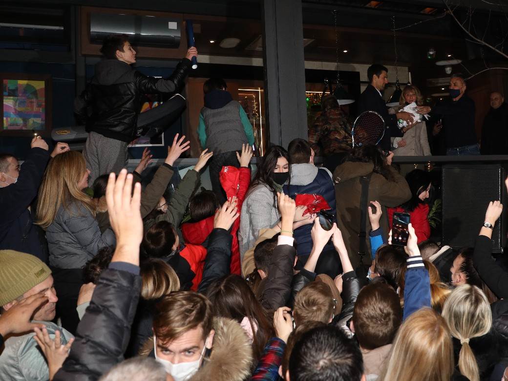 novak docek beograd australija napad