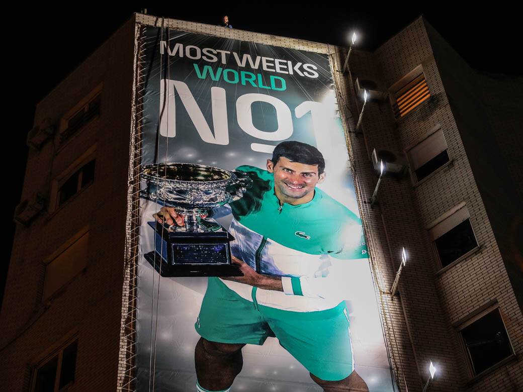 novak docek beograd australija napad