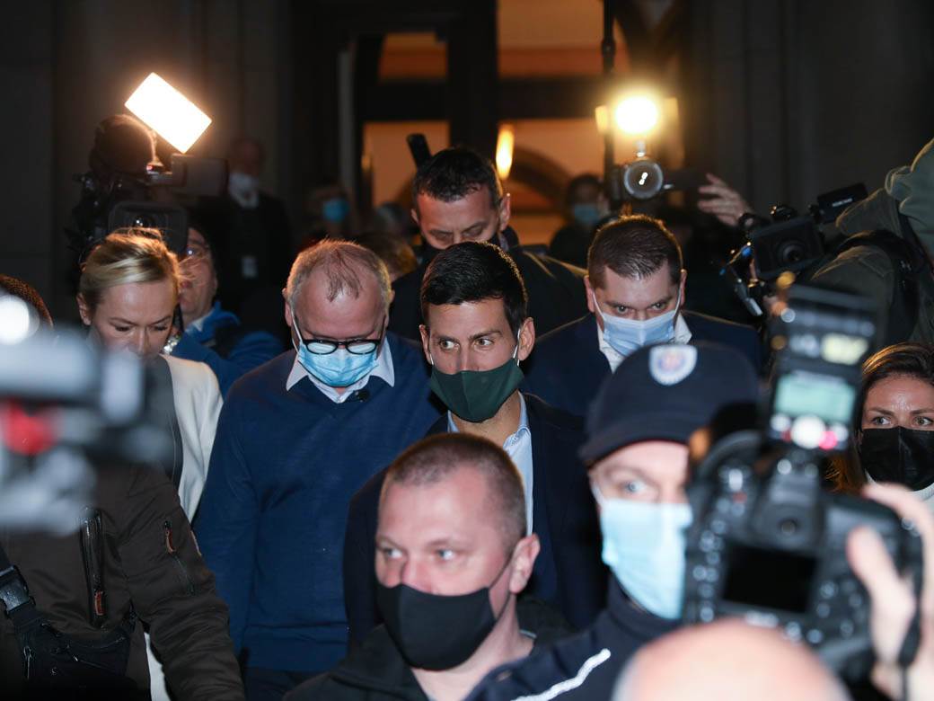 novak docek beograd australija napad