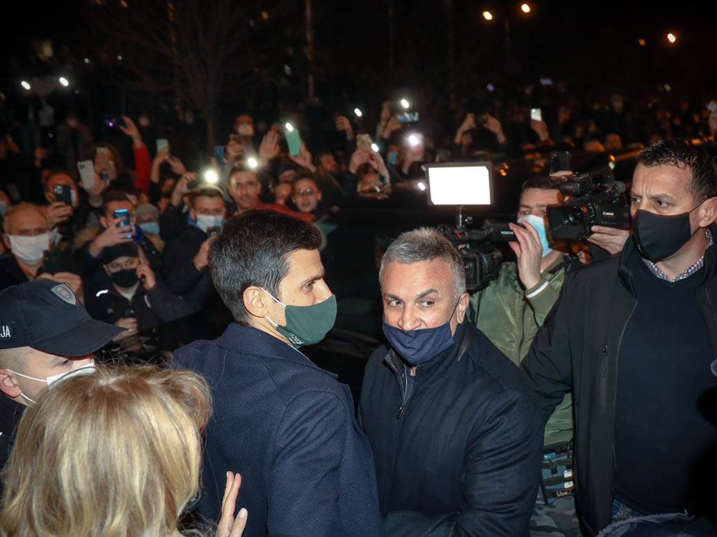 novak docek beograd australija napad