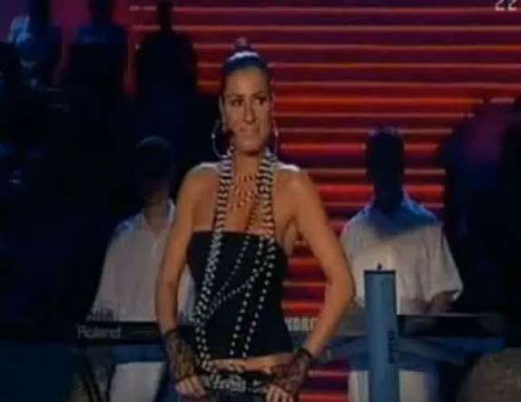 mia borisavljevic plasticne operacije pre i posle foto