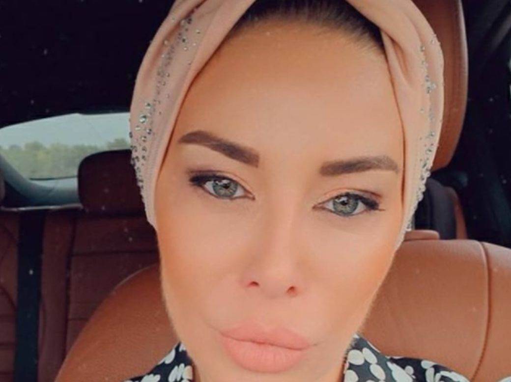 ana nikolic sladja plasticne operacije 