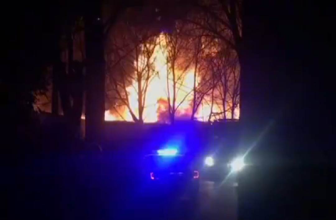 pozar karaburma ofk stadion