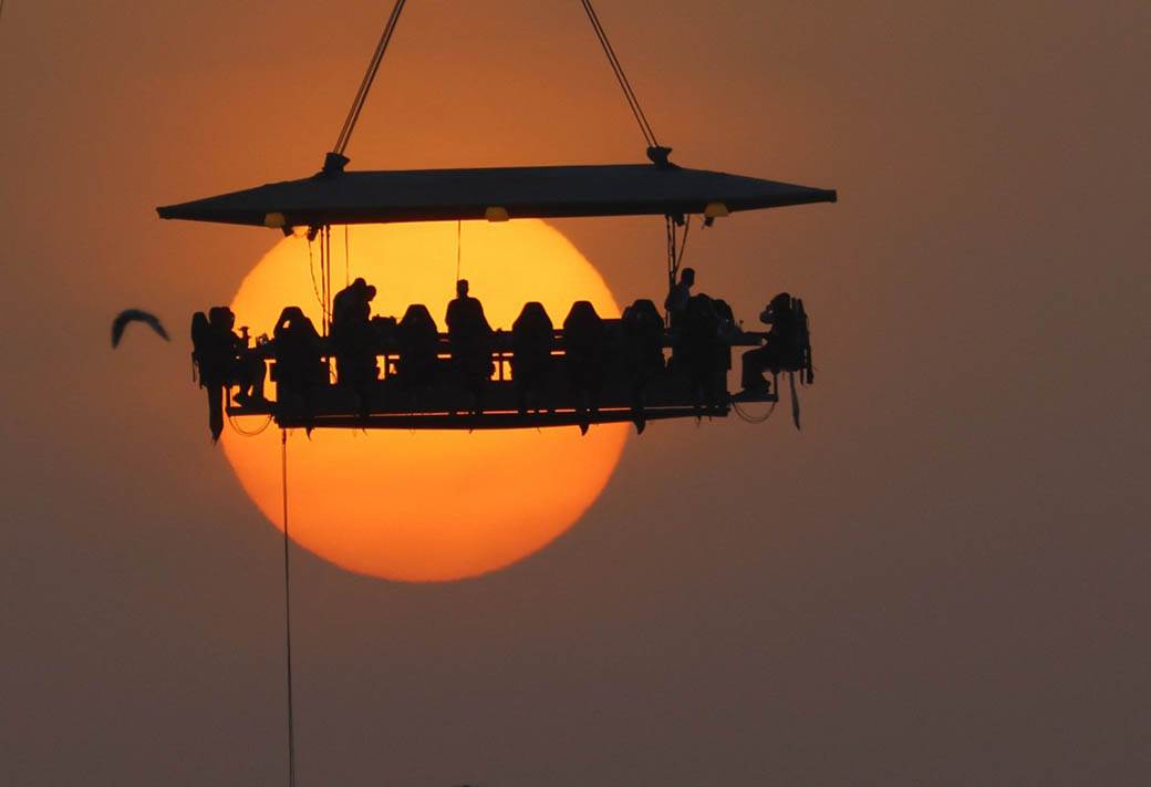 restoran u vazduhu sky restaurant dubai fotografije