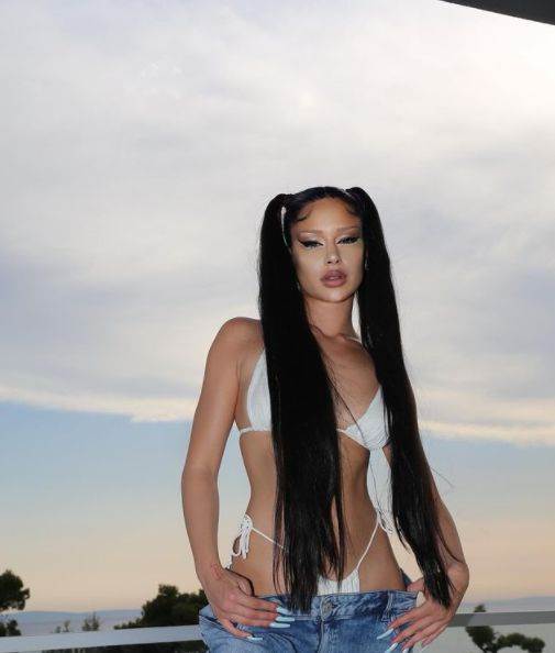 Elena Kitić u topiću grudi