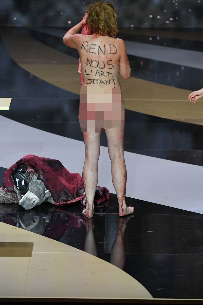 dodela nagrade cezar skinula se gola na bini protest francuska