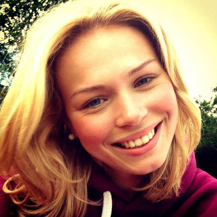 najlepsa zena na svetu savrseno lice proporcije 