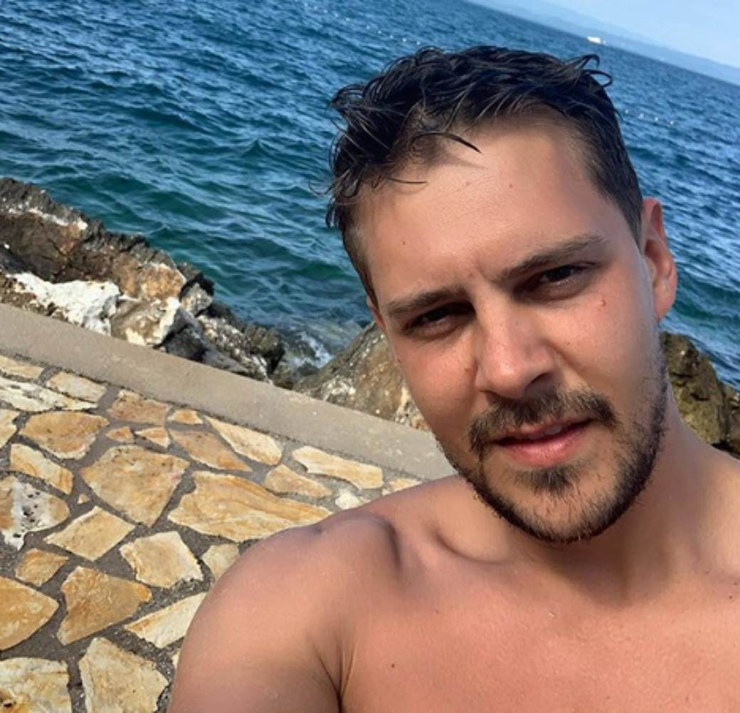 Šta se desilo s Twitter profilom Miloša Bikovića