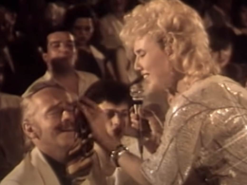 Kuća Nikole Simića na Senjaku propada